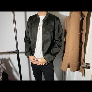 The weeknd x HM bomber jacket -2017.